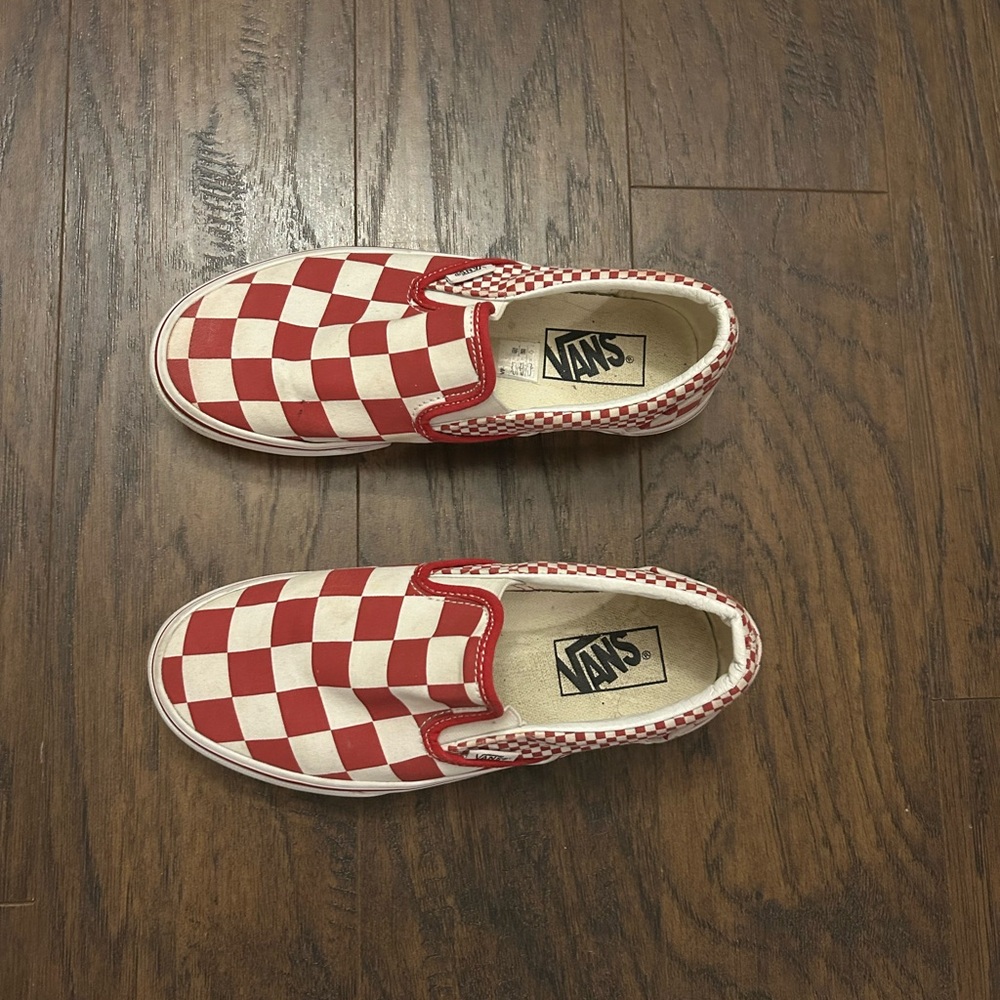 Vans Red and White Checkerboard Canvas Slip-On Sneakers Unisex Size W 7 & M 5.5 - Picture 2 of 6